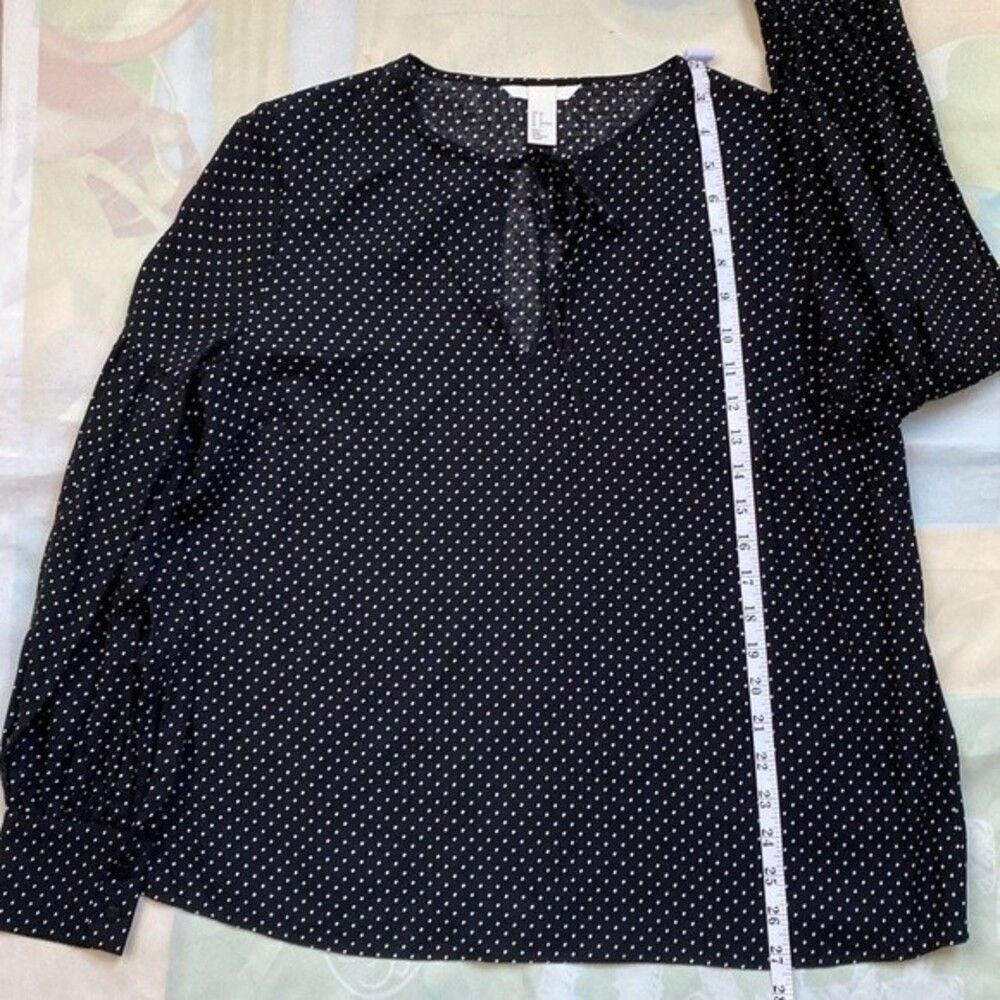 H&M Women’s Black Polka Dot Blouse Tie Neck Long Sleeve Gathered Sleeve Top - Picture 4 of 14